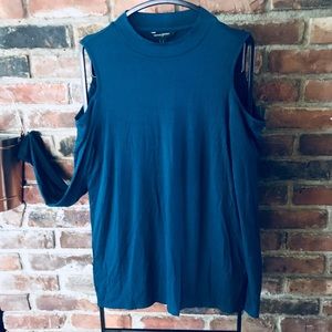 BR Cut Out Shoulder Long Sleeve T-Shirt
